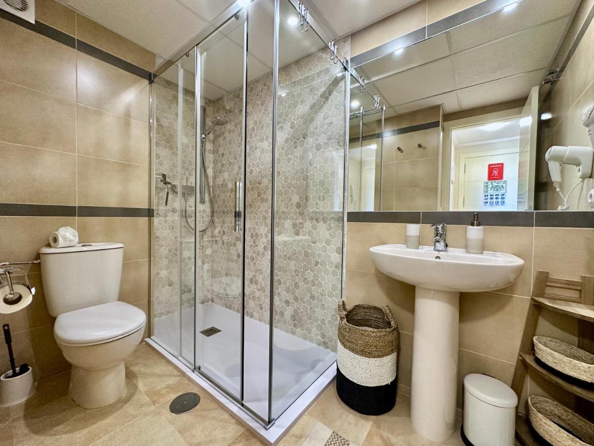 Clubrent - Esmeralda Suites 21º Piso Calpe Luaran gambar